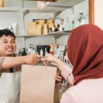 Cara Terapkan Strategi Upselling dan Cross Selling dengan Tepat