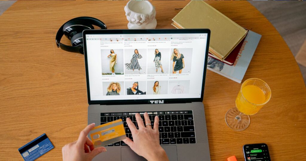 Tips Membuat Foto Katalog yang Benar agar Jualan Online Terlihat Profesional