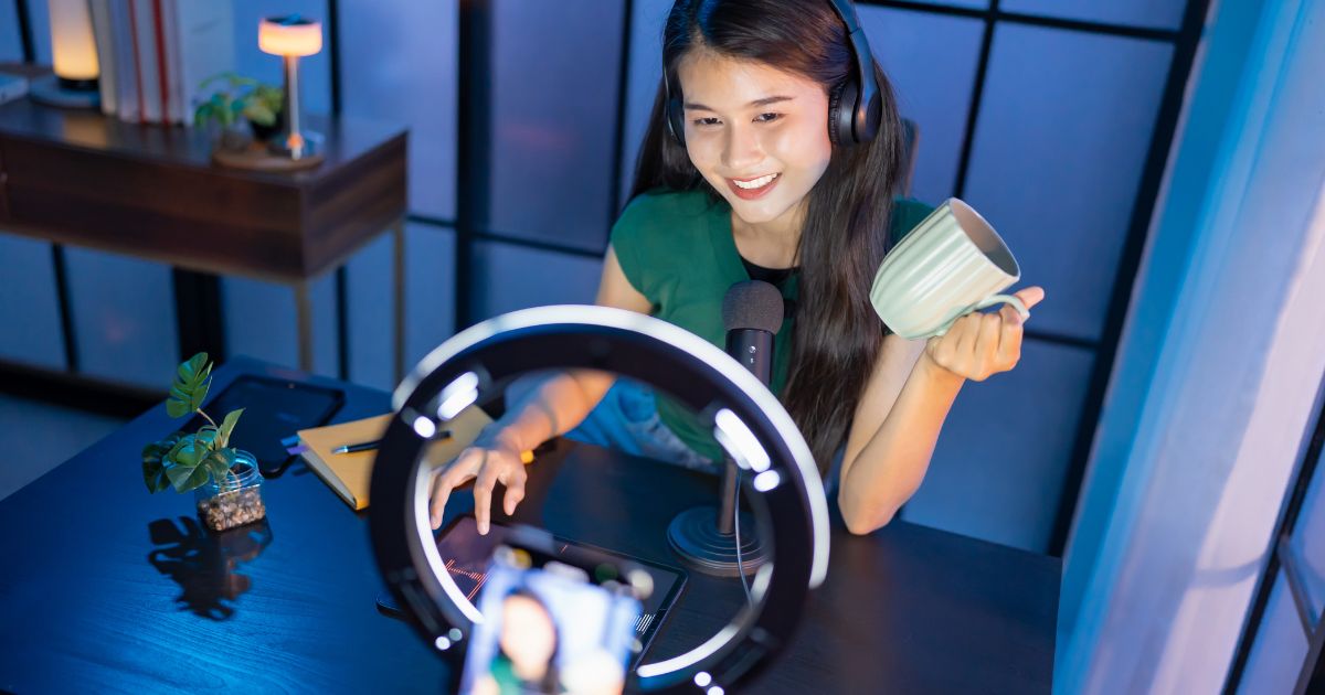 Manfaat User Generated Content untuk Bisnis: Belajar dari Kasus Tumblr di KRL